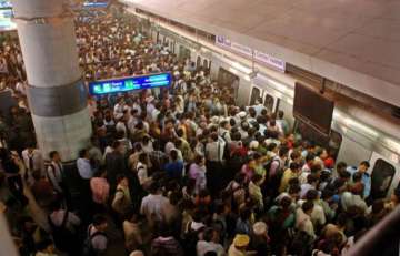 DMRC, Christmas, Delhi Metro, Blue Line
