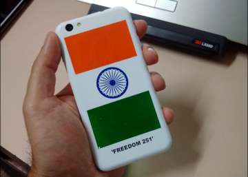 Freedom 251, cheque bounce