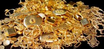 Burglars pose as CBI officials, loot 45 kg gold from Muthoot Finance