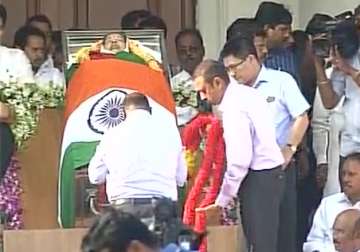 Tributes being paid to Jayalalithaa at Rajaji Hall in Chennai