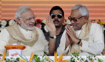 PM Modi with Nitish Kumar