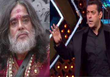 Salman loses cool on show after Om Swami’s lewd comments on VJ Bani