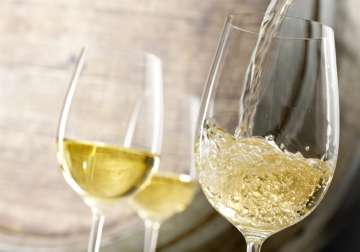 White wine may increase risk of skin cancer: Research