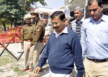Shoe hurled at Arvind Kejriwal on New Year's Day