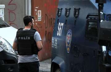 Istanbul detains 8 suspects over New Year gun attack