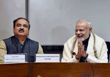 PM Modi tells parties to debate during budget session