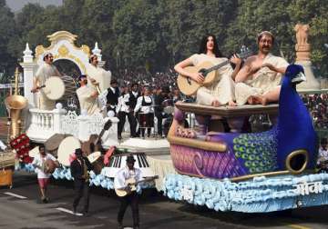 The tableau of Goa passes through the Rajpath during full dress rehearsal