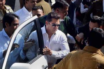 Twitter, Salman Khan, Arms Act, Jodhpur