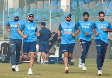 Virat mulls alterations in team combination ahead of do or die match