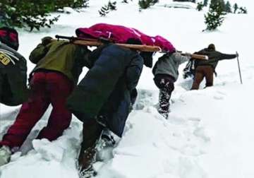 Army jawan treks 52km through snow in Kashmir carrying mother’s body