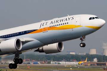 Drunk businessman held for ‘molesting’ two Jet Airways air hostesses 