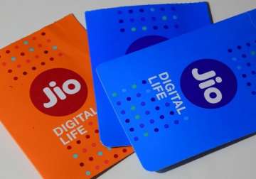 Jio plays Cupid, wishes rivals Airtel, Voda and Idea a ‘Happy Valentine’s Day’ 