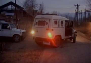 Encounter breaks out in Kashmir's Bandipora, two jawans injured