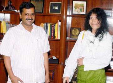 Arvind Kejriwal donates Rs 50,000 to Irom Sharmila's party