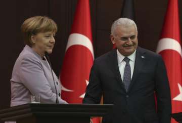 Angela Merkel urges Turkish President Erdogan to uphold freedoms