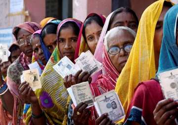 Voting for fourth phase underway in UP