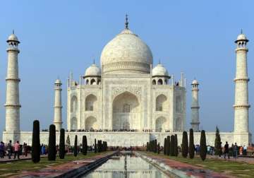 Taj Mahal turning yellow: NGT slaps fine on UP government