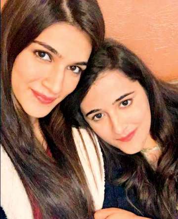 Kriti Sanon and Nupur Sanon