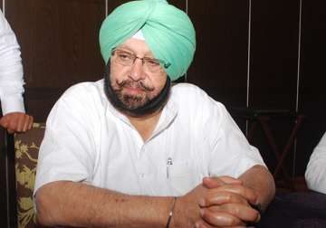 Amarinder Singh triumphs in Patiala, loses to Parkash Singh Badal in Lambi 