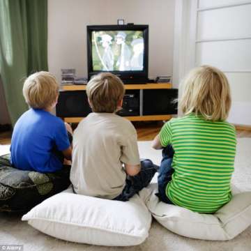 Here’s why you shouldn’t let your kids watch TV for over 3 hours