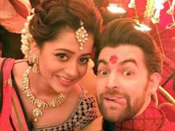 Neil Nitin Mukesh shares a ‘Super Romantic’ selfie with wife on social media