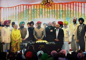 Punjab Guv with CM Amarinder Singh and his nine cabinet ministers