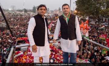 Akhilesh-Rahul hold joint road show in PM Modi's bastion Varanasi