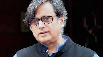 Shashi Tharoor showed mirror to Britain