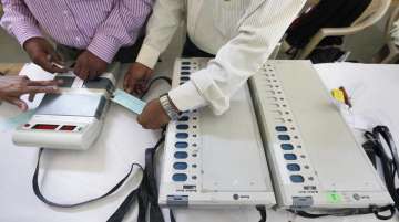 Election Commission comes out with open challenge to hack EVMs