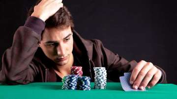 Gambling addicts may fail to take risks in real life, says study