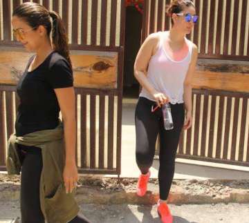 Kareena Kapoor Khan joins Amrita Arora for yoga session