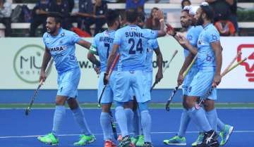 Azlan Shah, India, Britain, hockey