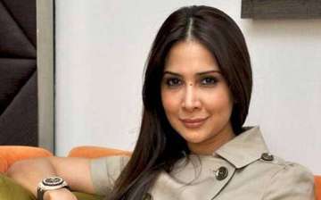 Kim Sharma reacts to her divorce rumours, says ‘It's all rubbish’