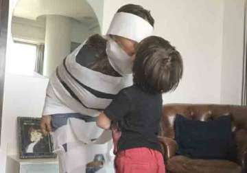 Cuteness alert: AbRam shares 'The Mummy' moment with Gauri Khan