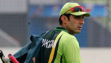 Misbah bids adieu to int’l cricket, regrets not leading against India in Tests