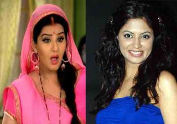 Shilpa Shinde reacts to Kavita Kaushik questioning her long silence