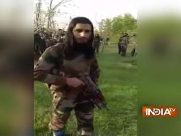 New video of 30 armed militants in Kashmir does rounds on social media