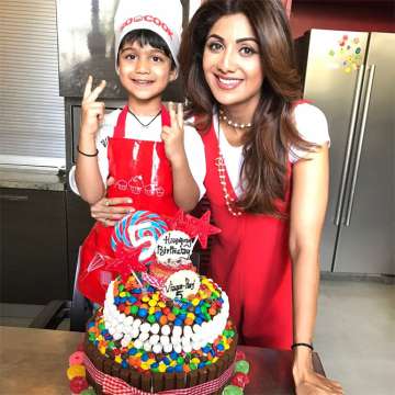 Shilpa Shetty celebrates son Viaan’s 5th birthday in Masterchef style (in pics)