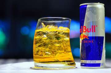mixing energy drinks with alcohol