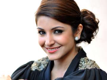 Anushka Sharma to star opposite Parambrata Chatterjee in next production venture