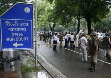 Delhi HC tells AAP govt to onsider grievances of street vendors 