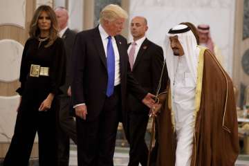 Donald Trump urges united fight against terror