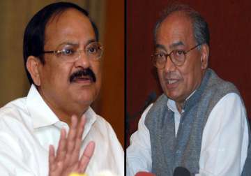 Present evidence or apologise: Naidu slams Digvijaya Singh for his IS claim 