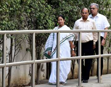 Mamata Banrejee terms raids on Chidambaram, Lalu as political vendetta