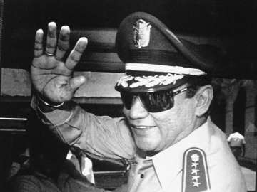 Former Panamanian dictator Manuel Noriega dies at 83