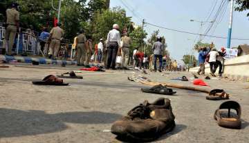 100 Left workers, 79 cops injured in clashes during protest march 