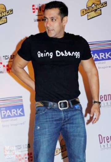 OMG! Is this Salman Khan tearing and eating his own jeans? Watch video