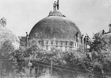 CBI gives copies of witness statements to defence lawyers in Babri case