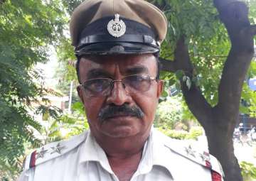 Bengaluru: Traffic cops allow ambulance before Prez's convoy, rewarded