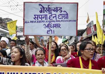 Processions taken out in Darjeeling, shutdown continues 